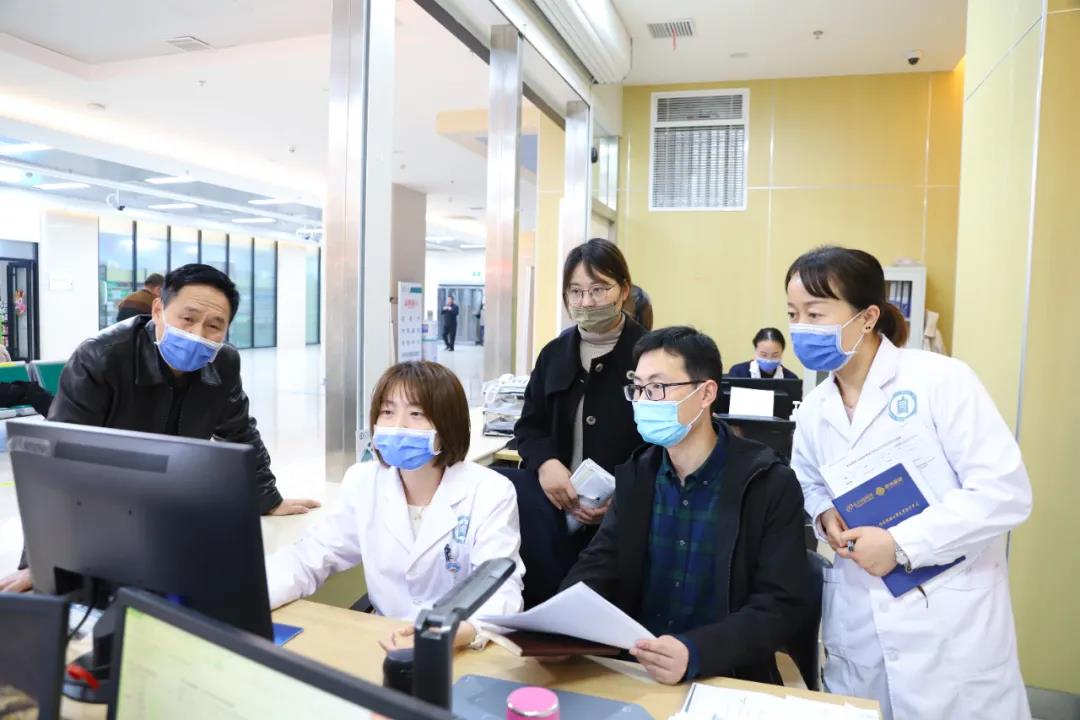 【醫(yī)院動態(tài)】市醫(yī)保中心調研組至宿遷市鐘吾醫(yī)院調研“雙通道”管理及單獨支付政策落實情況(圖3)